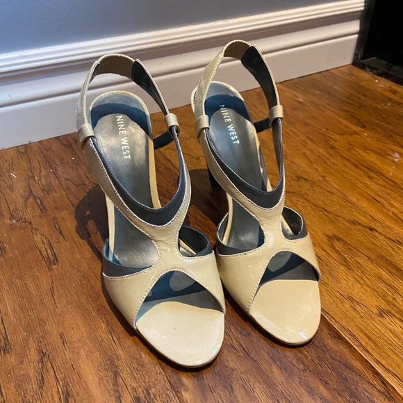 nine west heels - Picture 2 of 2